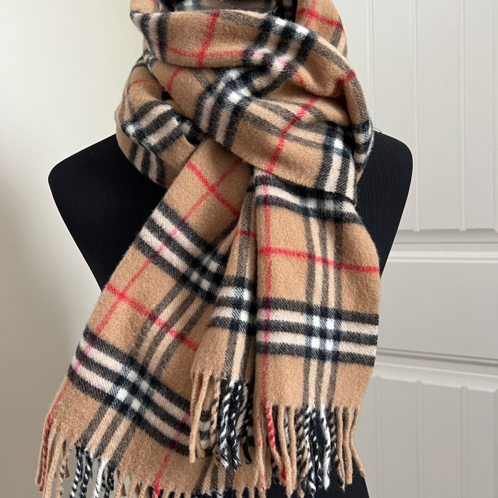 Authentic Burberry Scarf 100% Lambswool 75” Long
